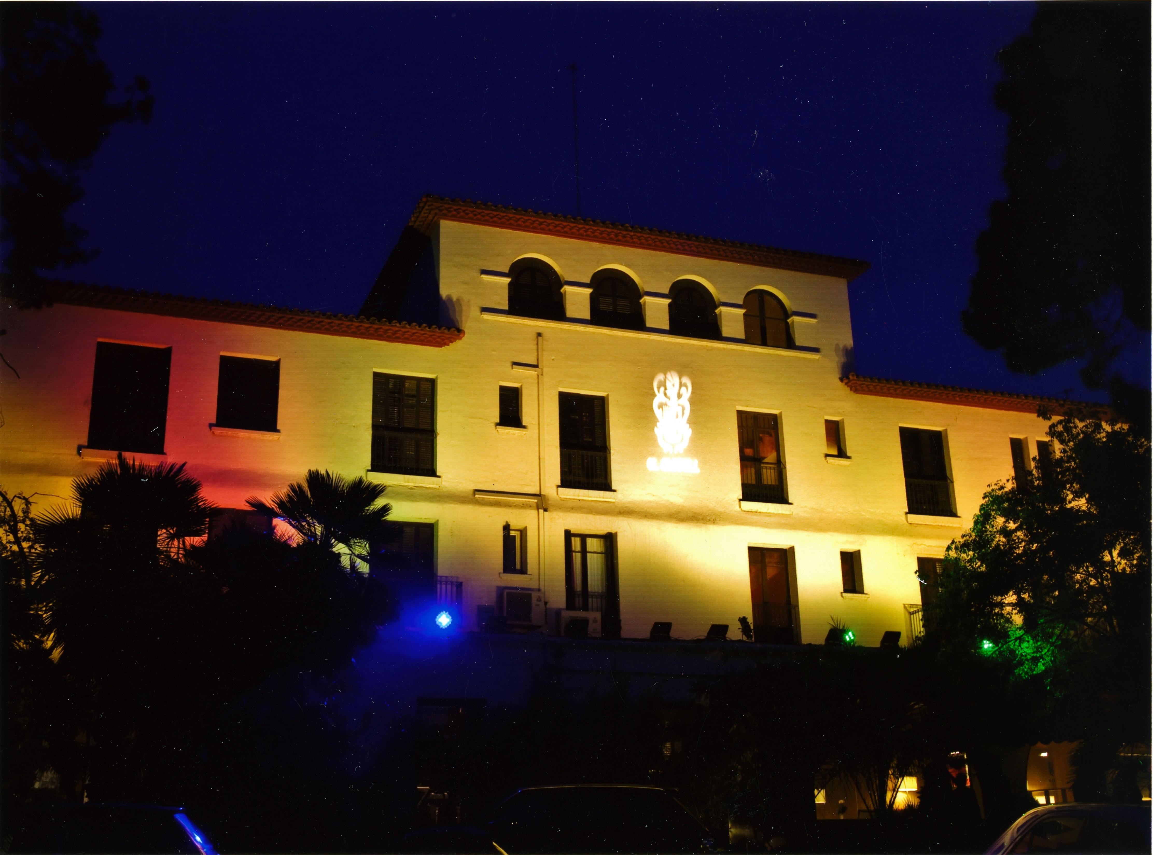 Hotel El Castell Sant Boi de Llobregat Ngoại thất bức ảnh